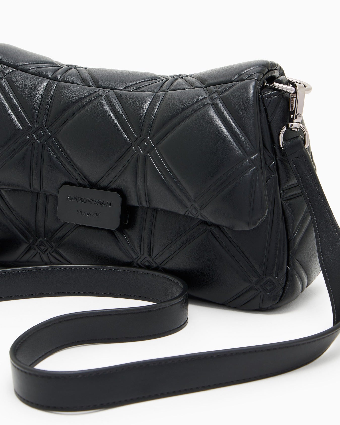 Bolso de hombro efecto napa