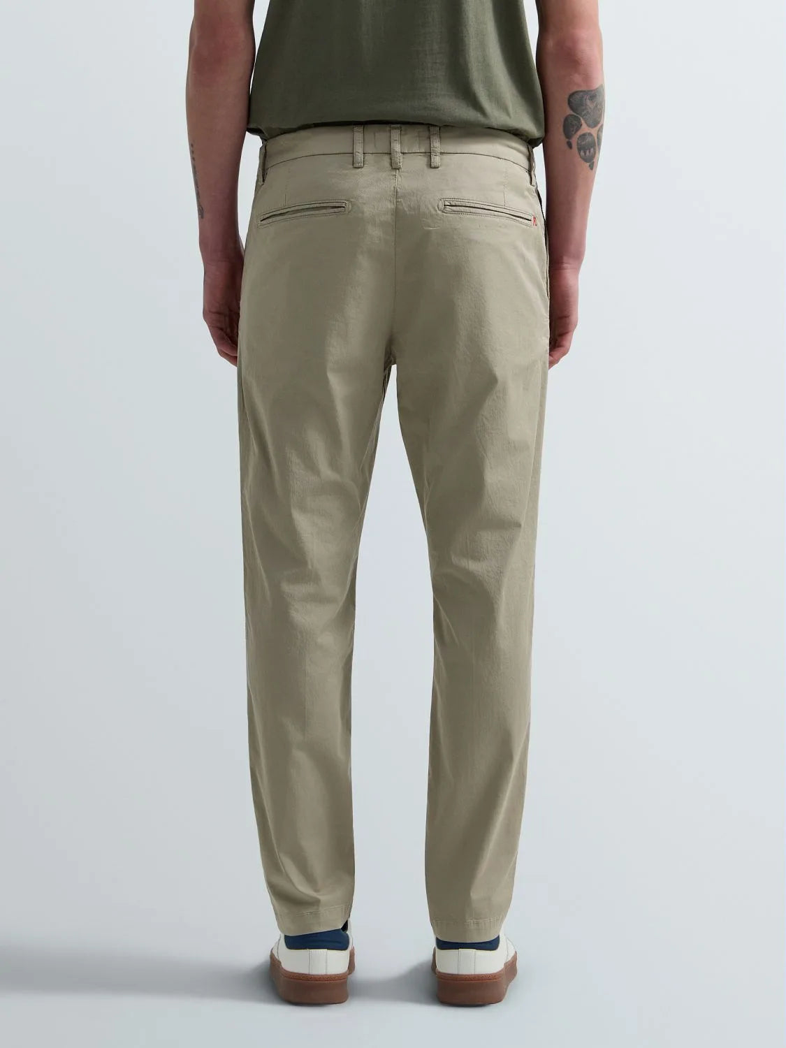 Vaqueros chinos regular fit benni