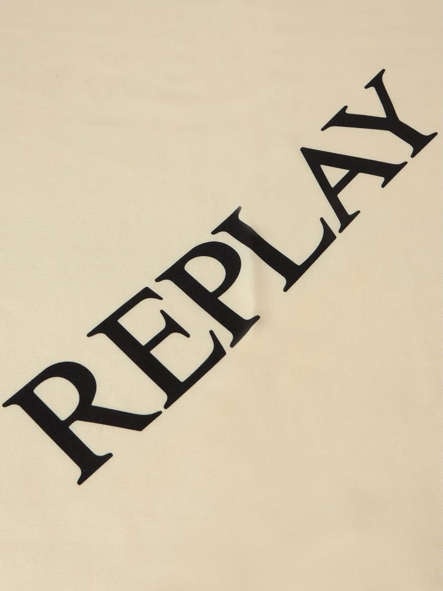 Pañuelo con letras