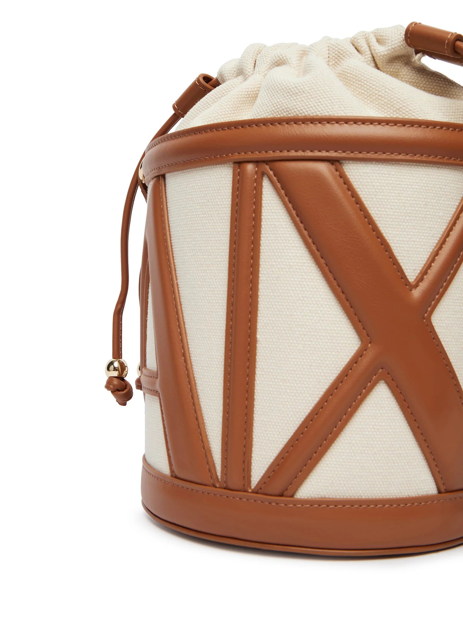Bolsa saco pequeño en piel