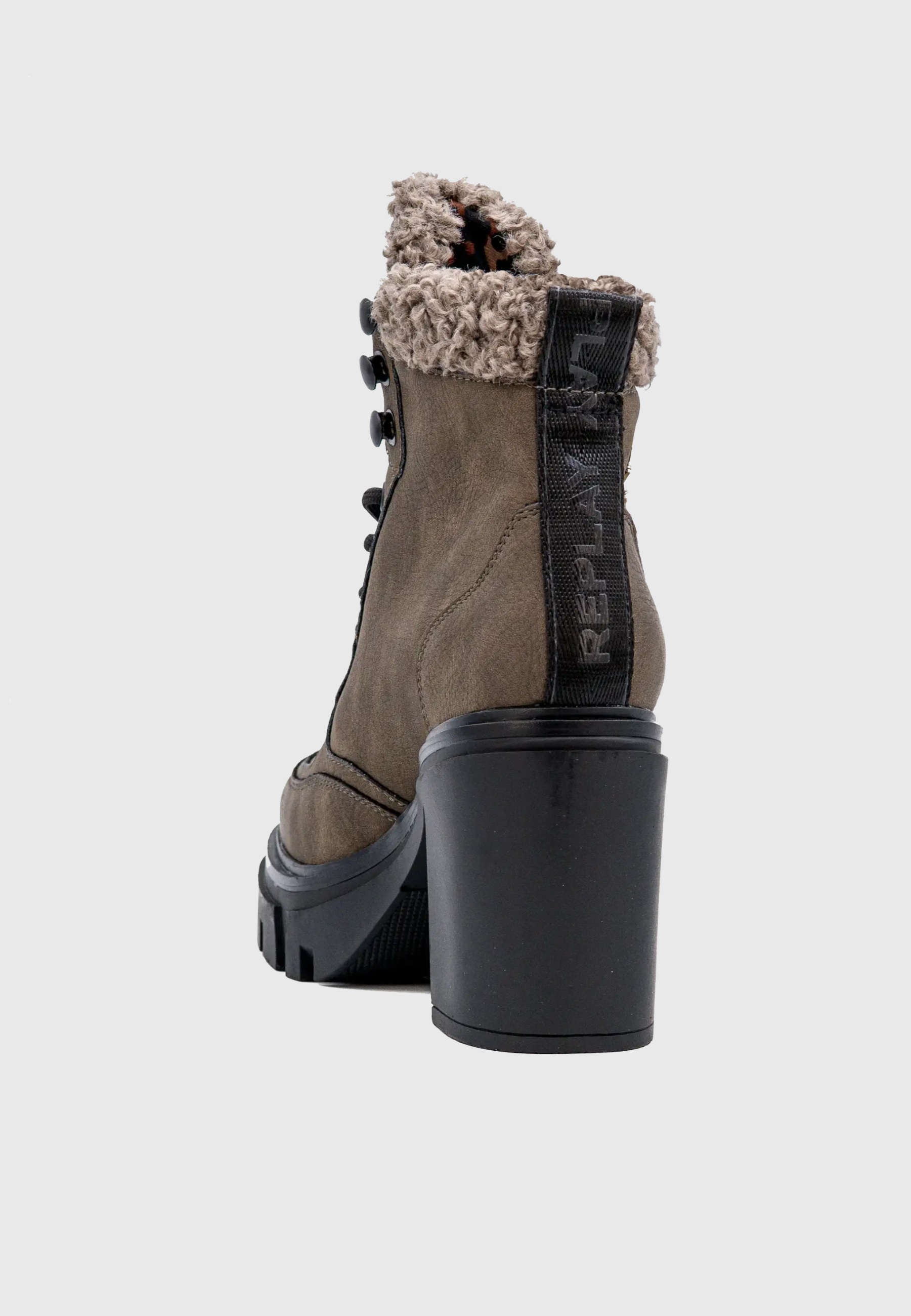Botes Jen Rombus