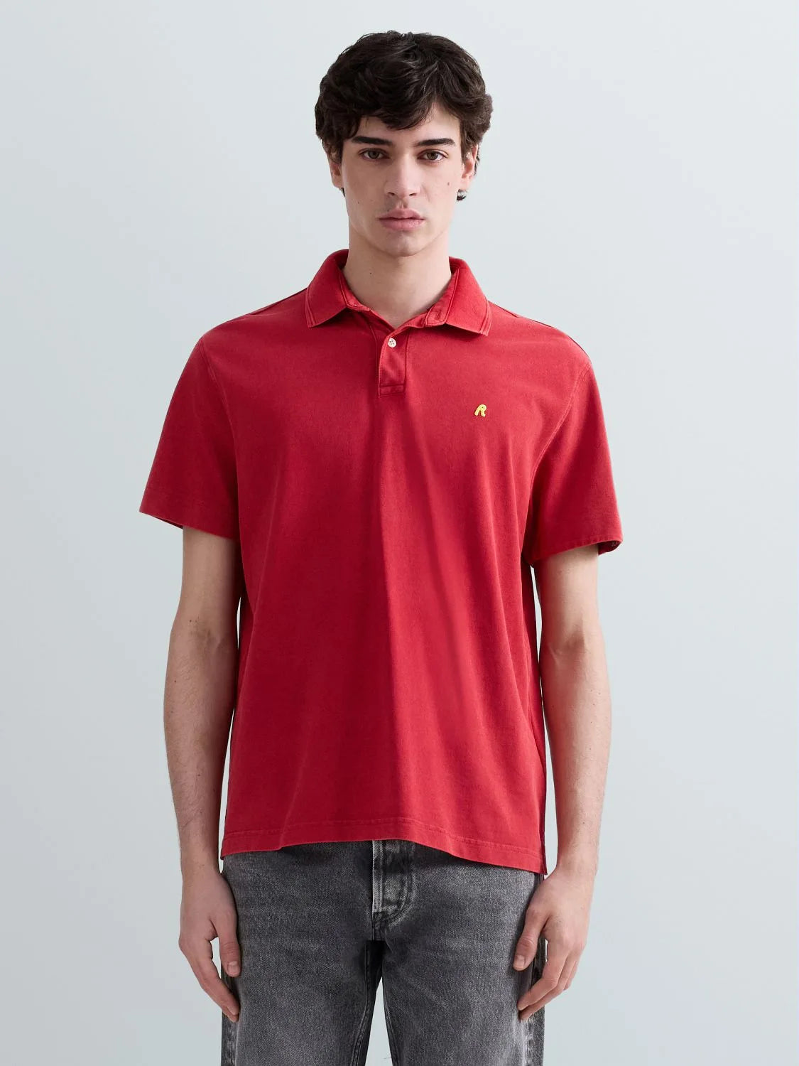 Polo de piqué de algodón con bordado r
