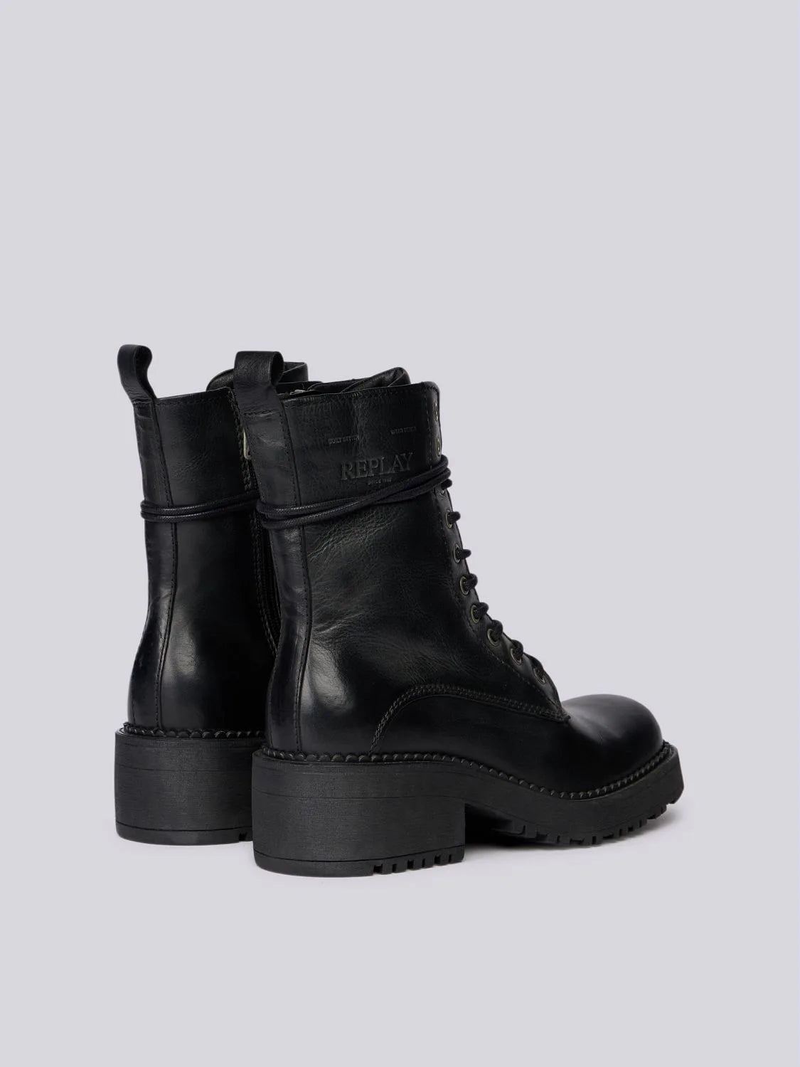 Botas Raven