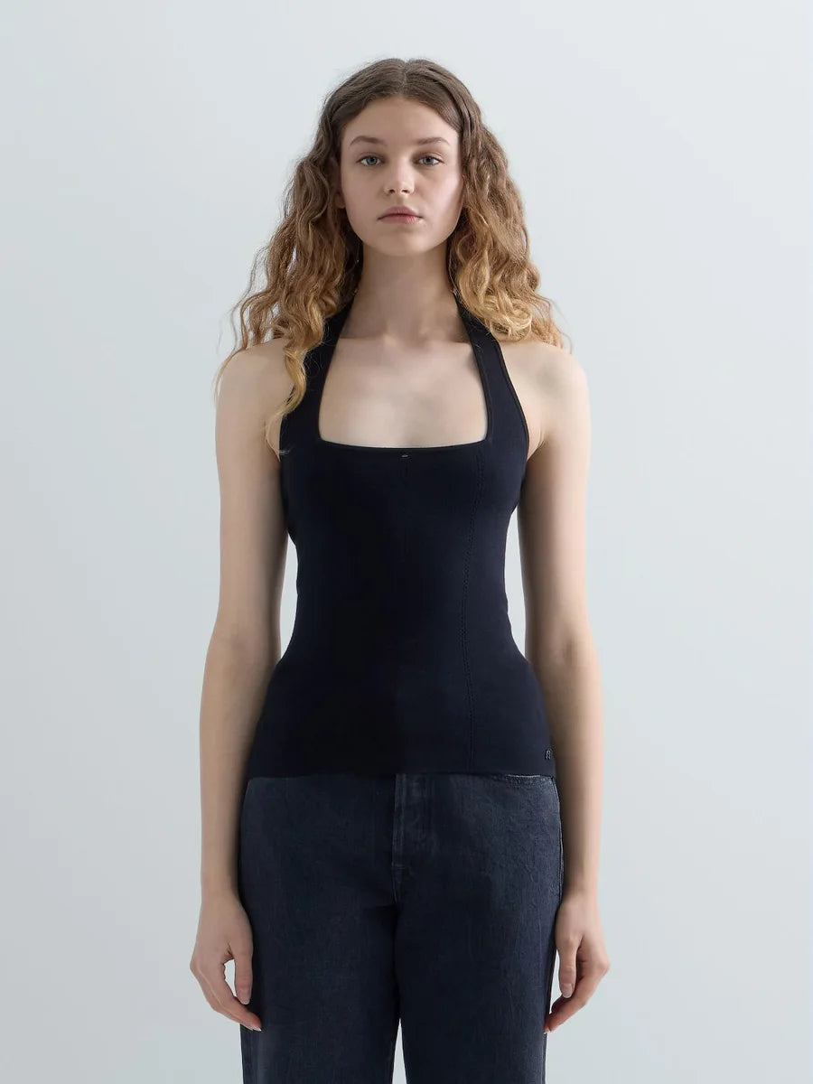 Top de punto con escote Halter