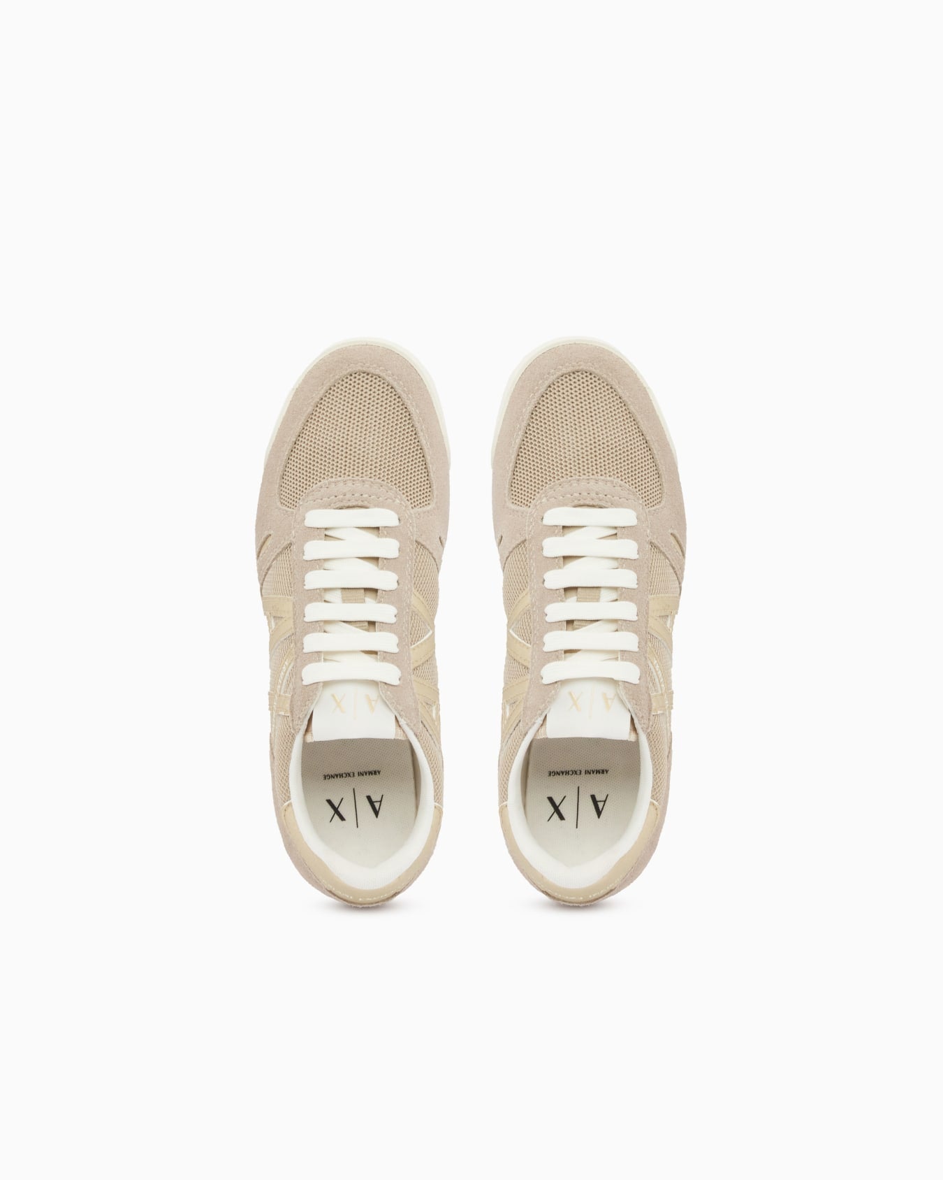 Zapatillas deportivas en ante